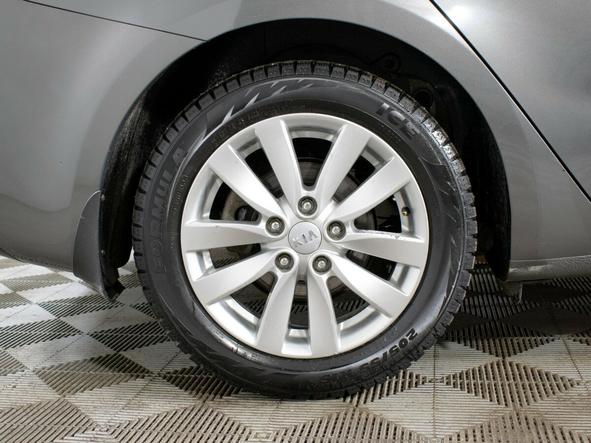 Kia Cerato с пробегом — 2015 год. Фото: #14