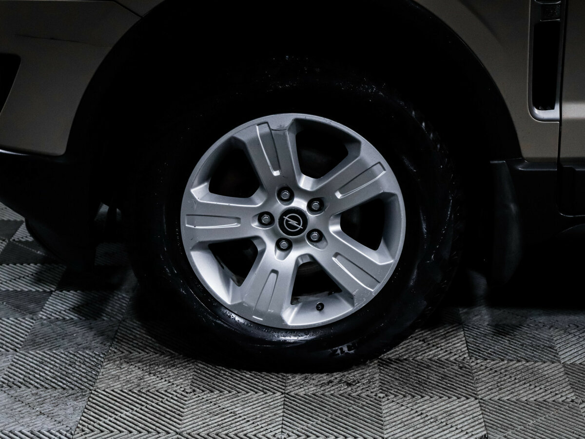 Opel Antara с пробегом — 2013 год. Фото: #14