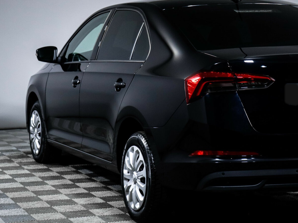 Skoda Rapid с пробегом — 2021 год. Фото: #15