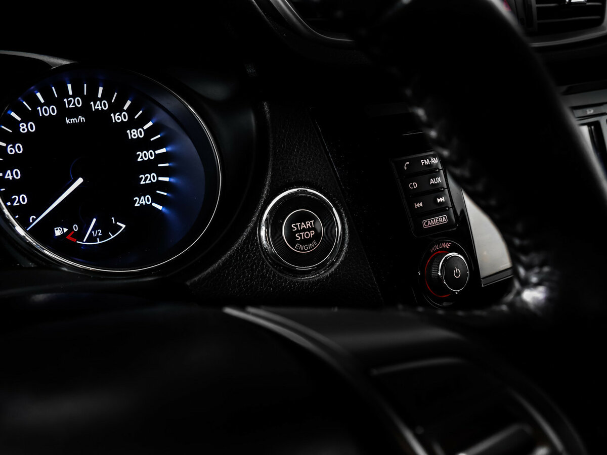 Nissan X-Trail с пробегом — 2015 год. Фото: #11