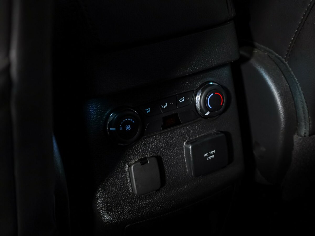 Ford Explorer с пробегом — 2013 год. Фото: #27