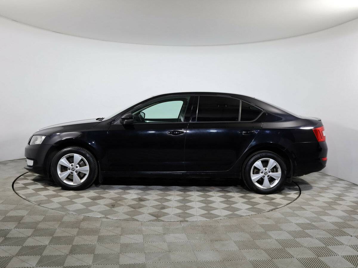 Skoda Octavia с пробегом — 2013 год. Фото: #1