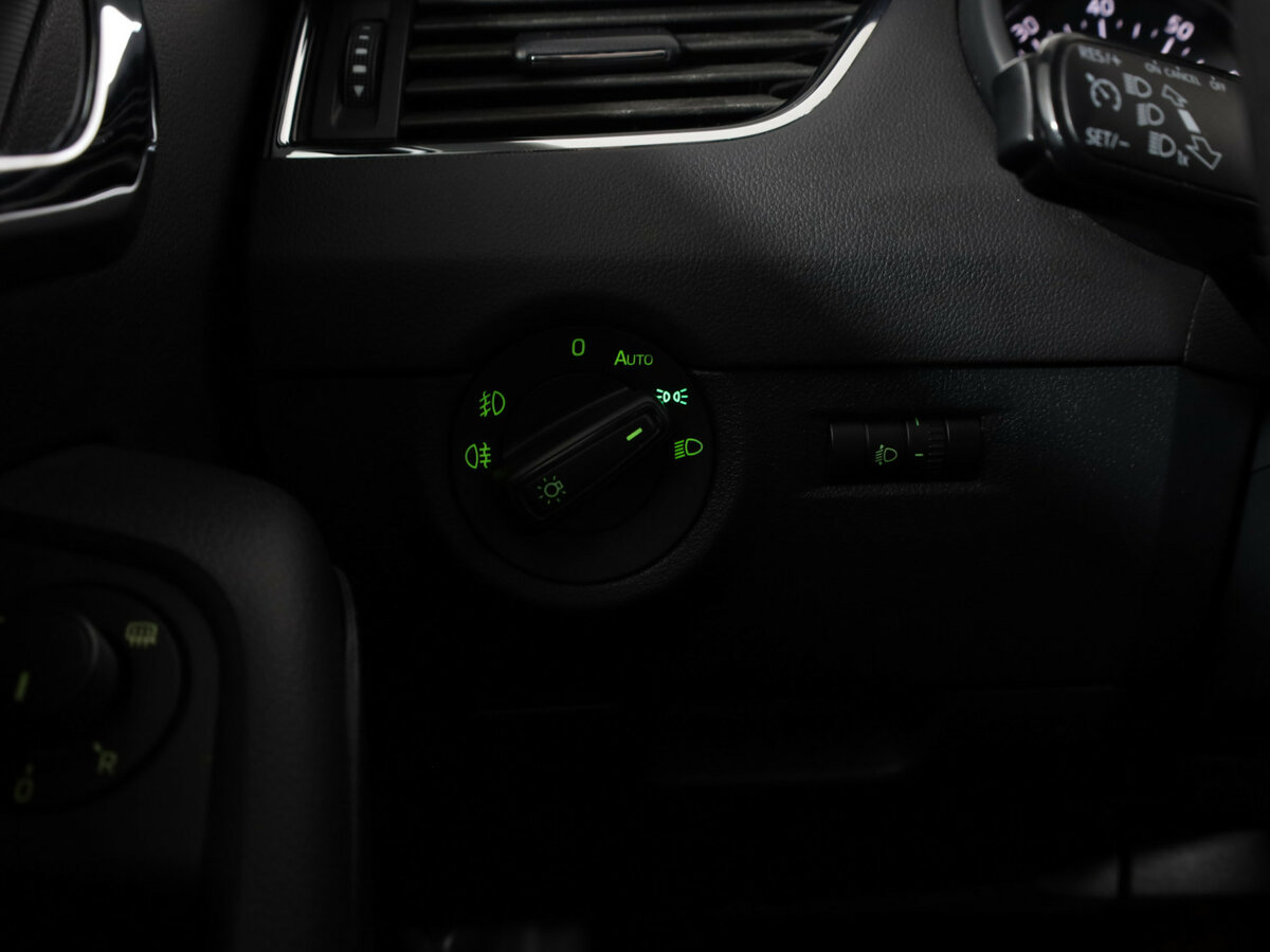 Skoda Octavia с пробегом — 2013 год. Фото: #19