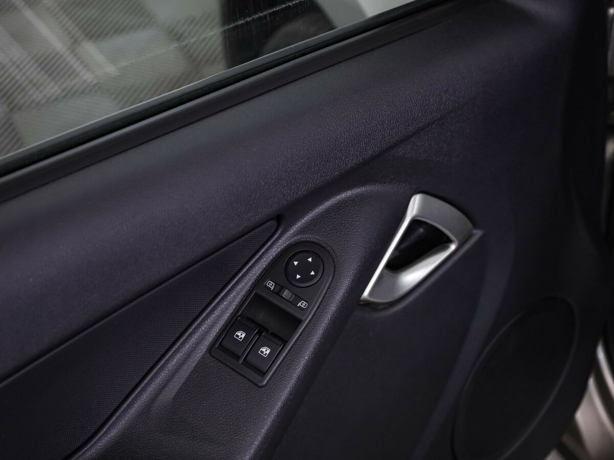 Lada (ВАЗ) Granta с пробегом — 2020 год. Фото: #9