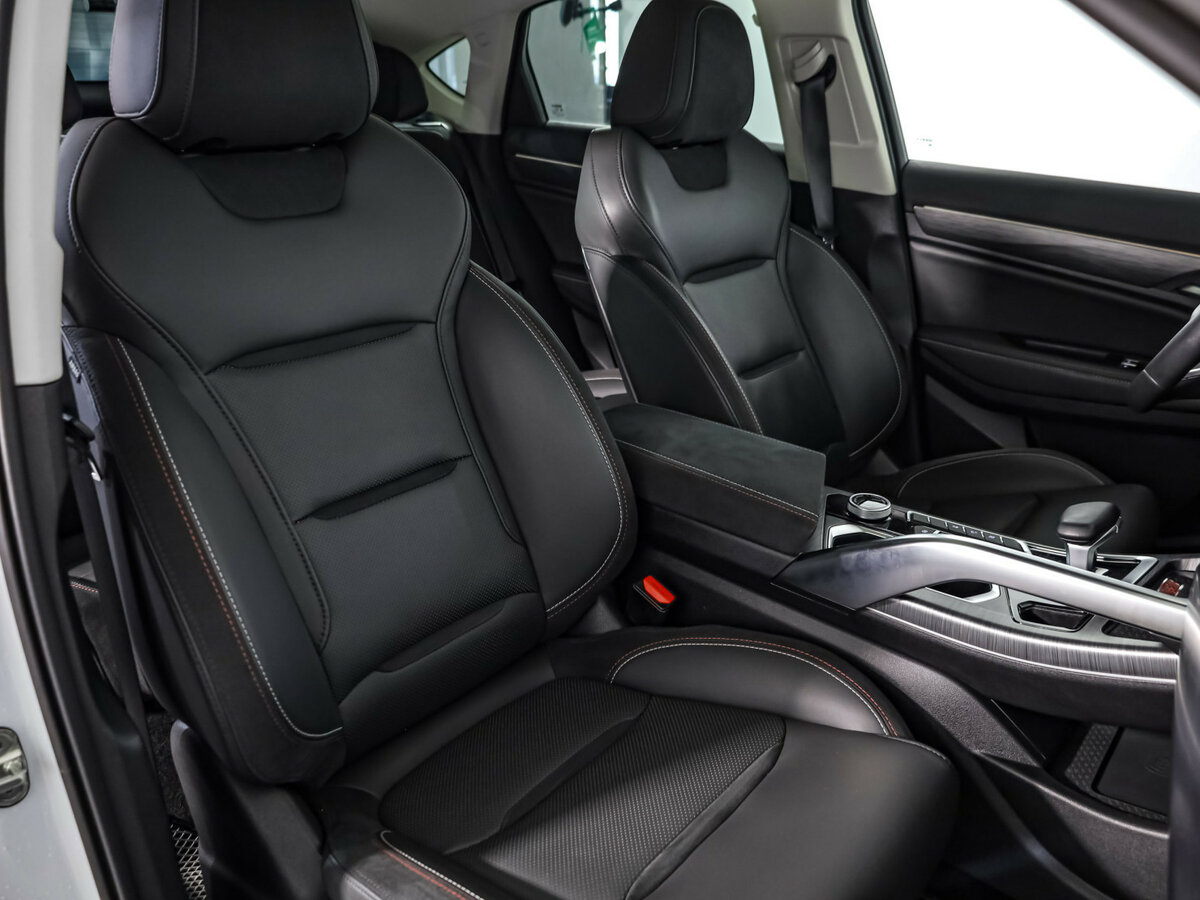 Geely Tugella с пробегом — 2021 год. Фото: #24