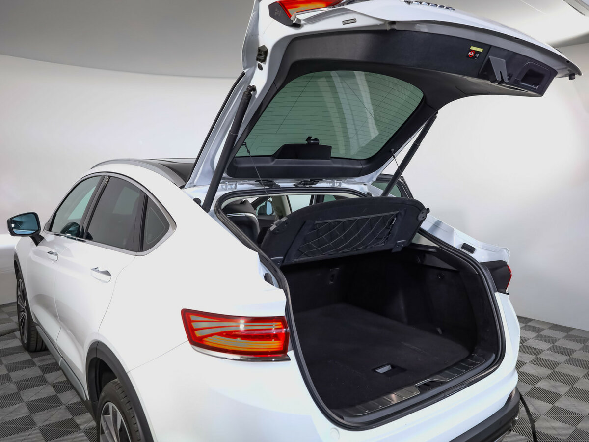 Geely Tugella с пробегом — 2021 год. Фото: #33