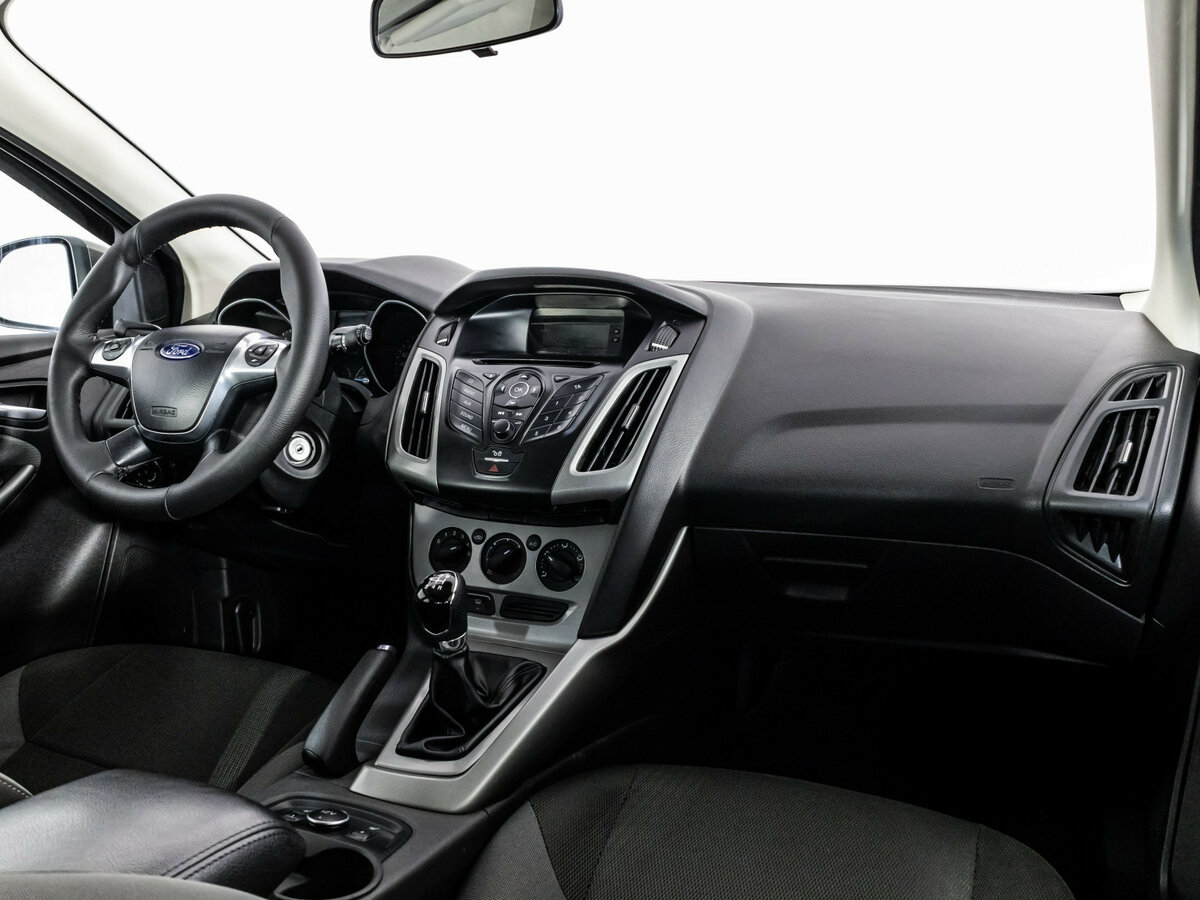 Ford Focus с пробегом — 2014 год. Фото: #6