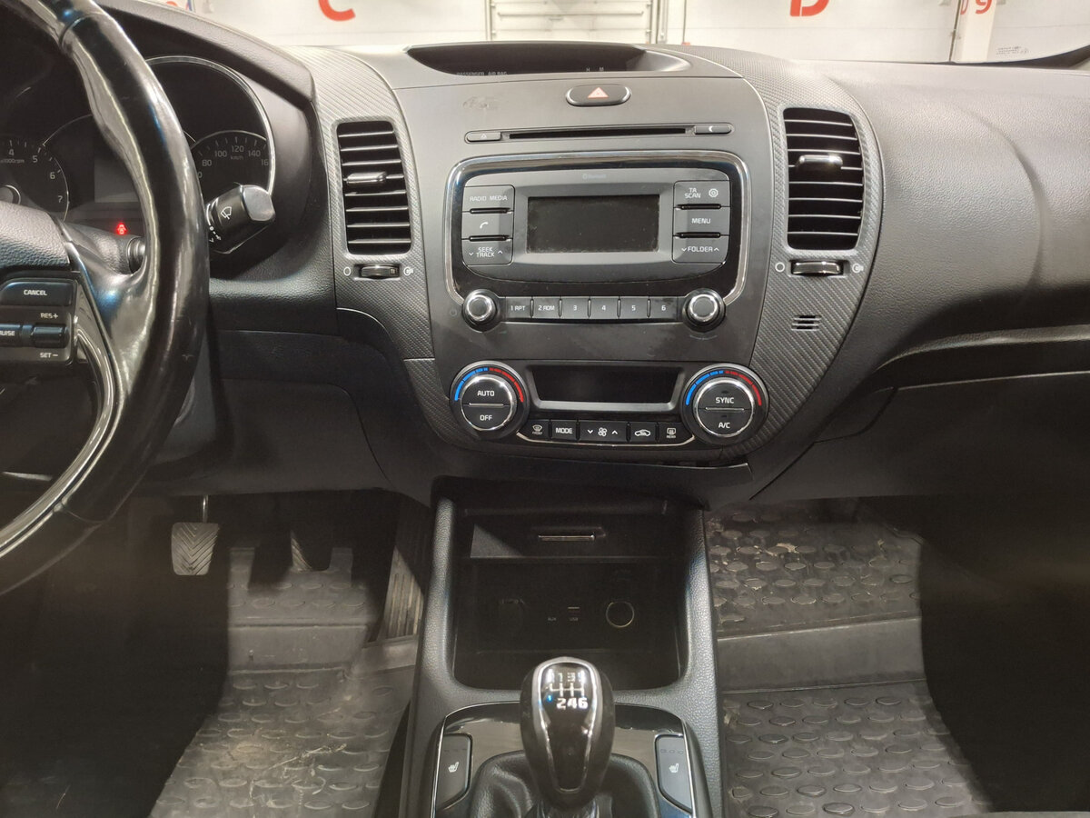 Kia Cerato с пробегом — 2019 год. Фото: #13