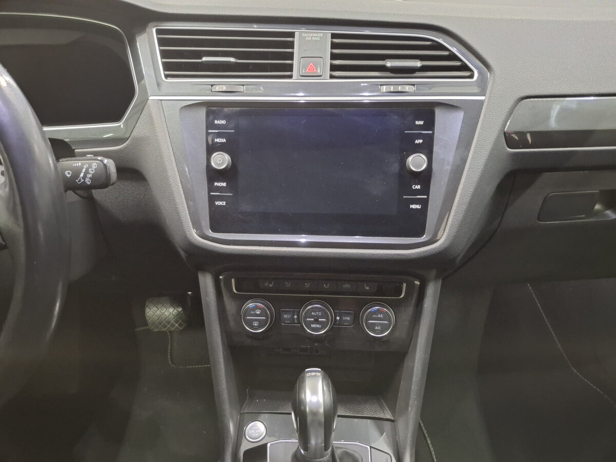 Volkswagen Tiguan с пробегом — 2018 год. Фото: #14