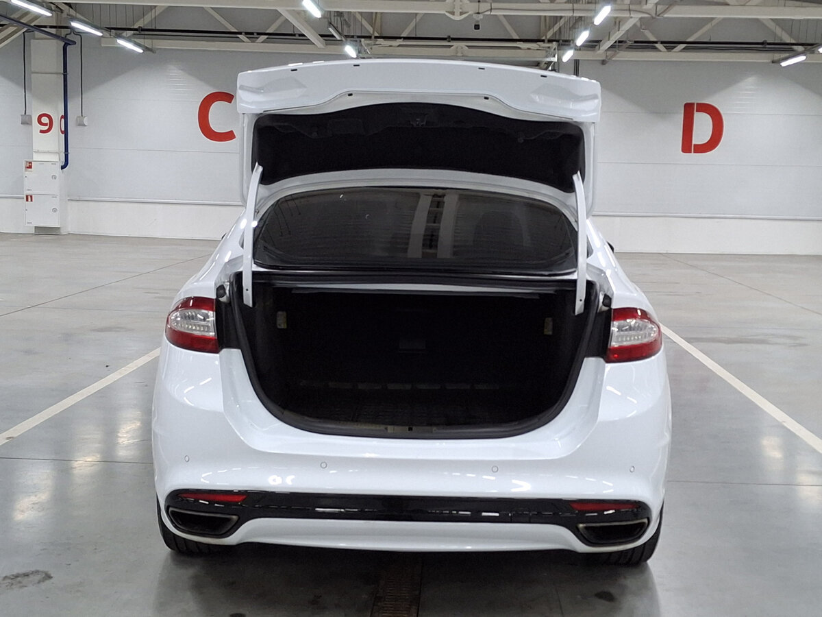 Ford Mondeo с пробегом — 2016 год. Фото: #9