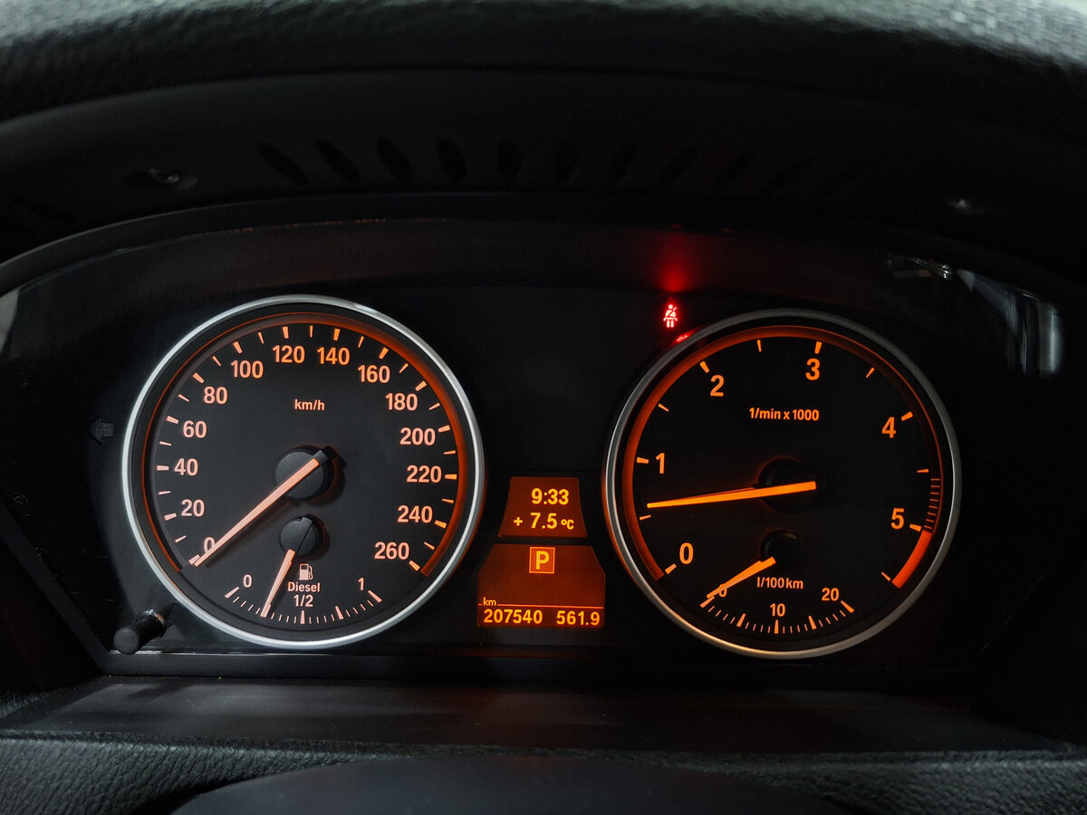 BMW X5 с пробегом — 2012 год. Фото: #11