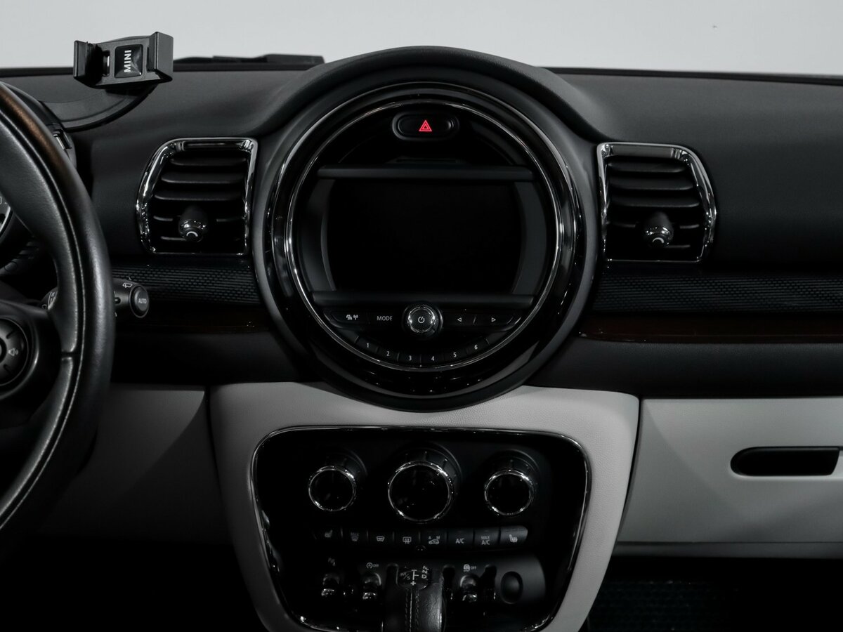 Mini Clubman с пробегом — 2017 год. Фото: #12