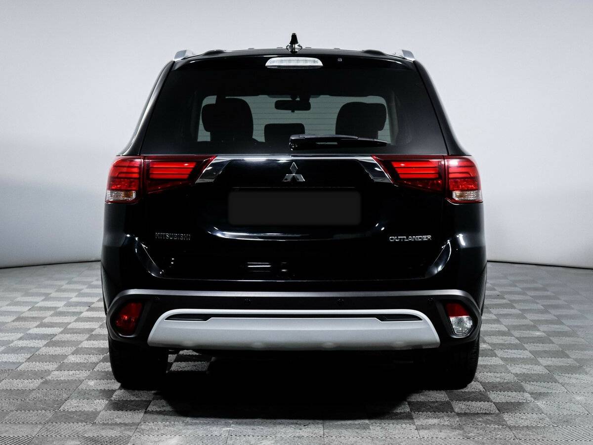 Mitsubishi Outlander с пробегом — 2019 год. Фото: #5