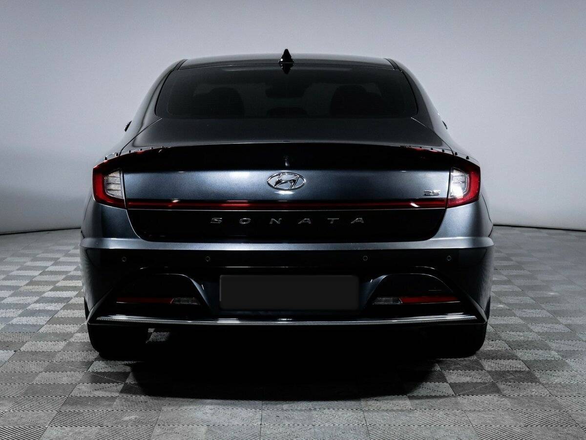 Hyundai Sonata с пробегом — 2022 год. Фото: #5