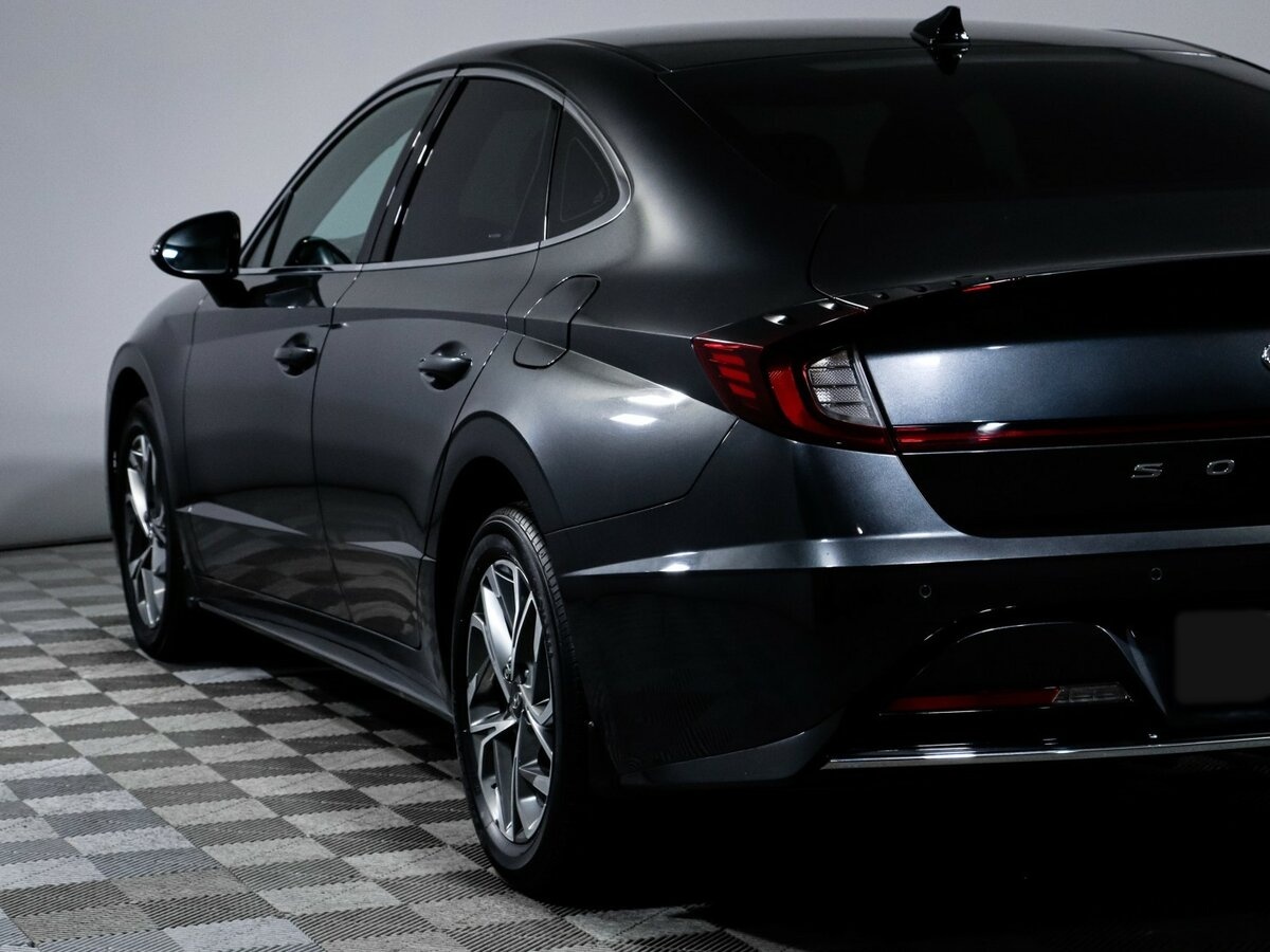 Hyundai Sonata с пробегом — 2022 год. Фото: #17