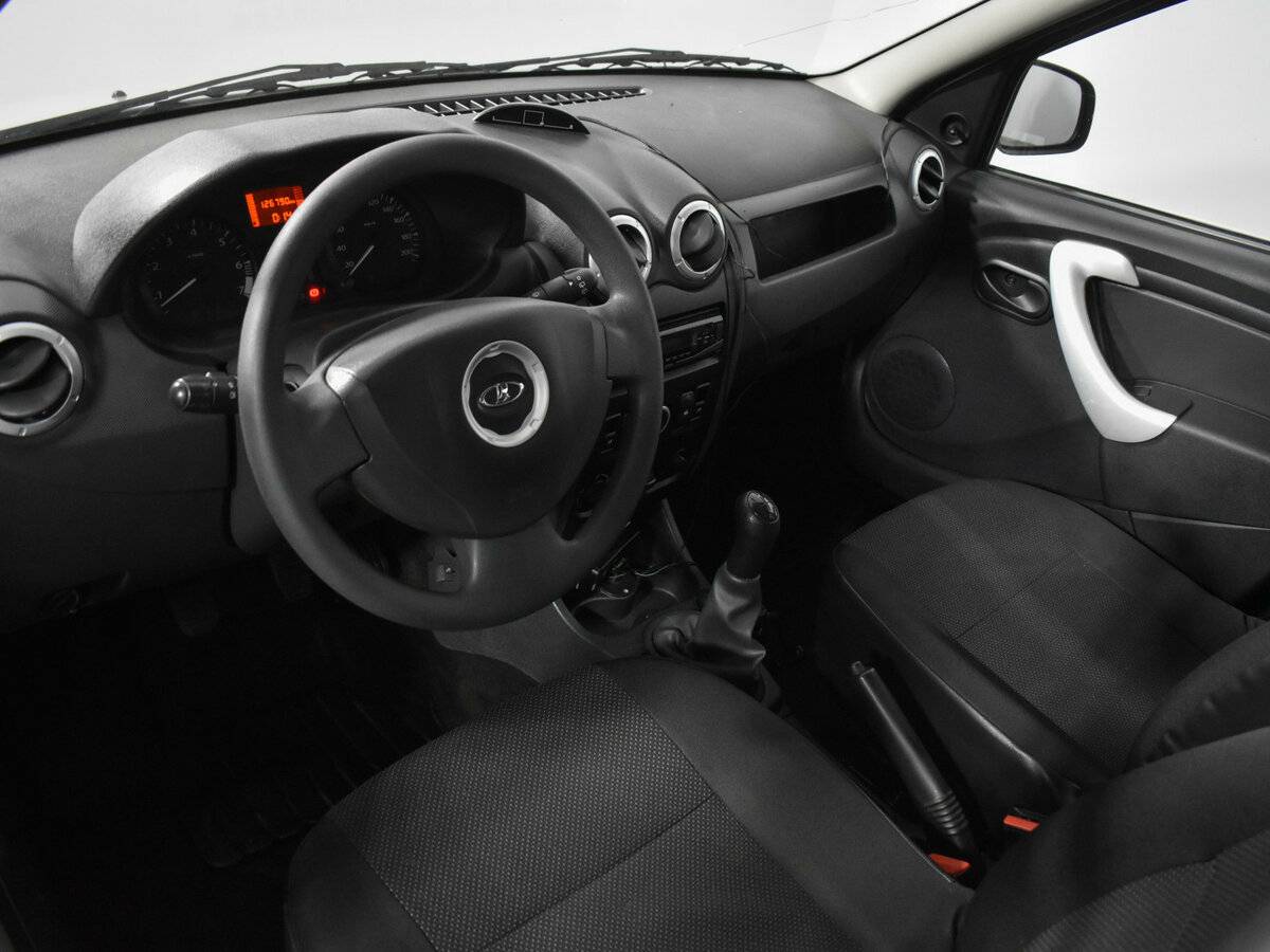 Lada (ВАЗ) Largus с пробегом — 2014 год. Фото: #6