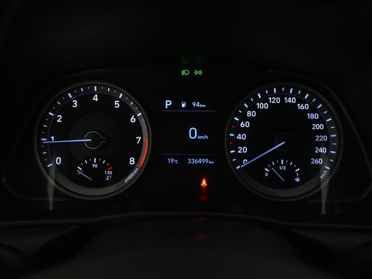 Hyundai Sonata с пробегом — 2020 год. Фото: #12