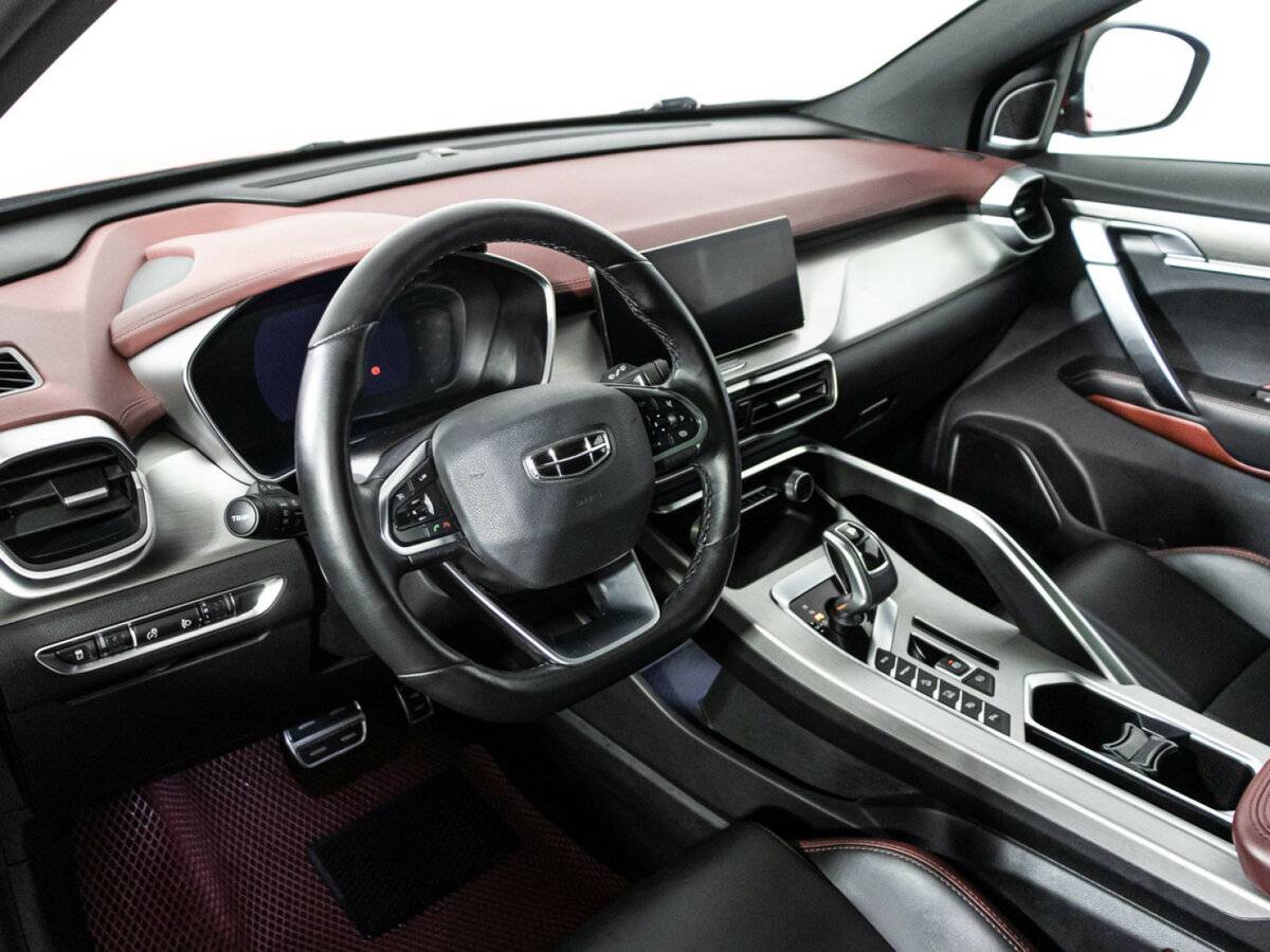 Geely Coolray с пробегом — 2021 год. Фото: #10