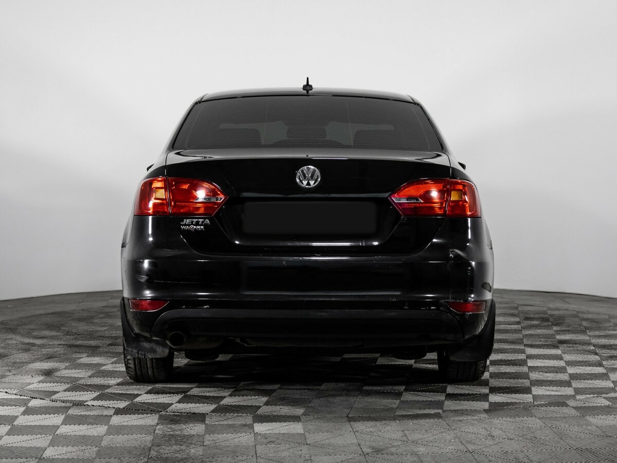 Volkswagen Jetta с пробегом — 2013 год. Фото: #4