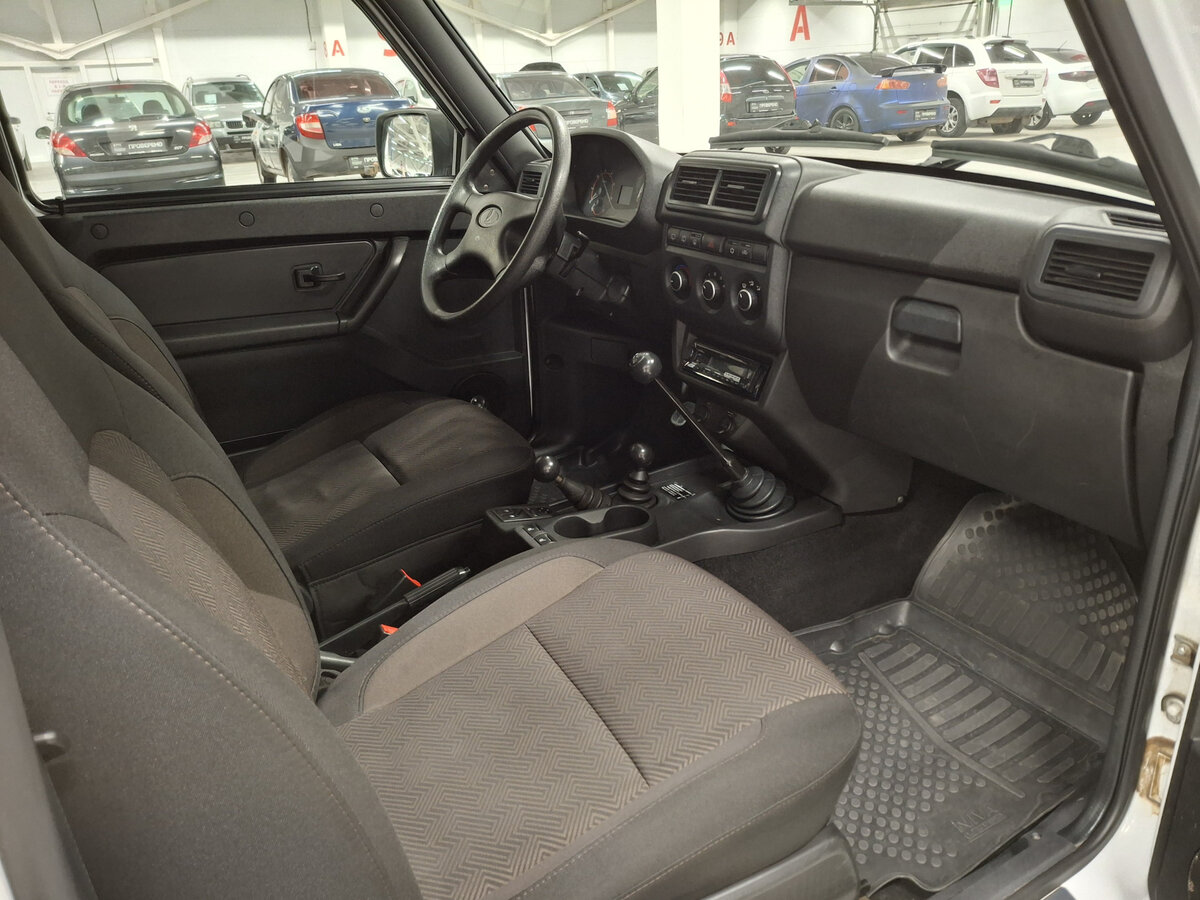 Lada (ВАЗ) Niva Legend с пробегом — 2024 год. Фото: #10