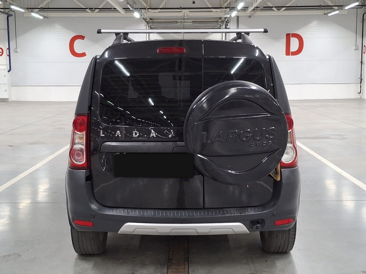 Lada (ВАЗ) Largus с пробегом — 2020 год. Фото: #5