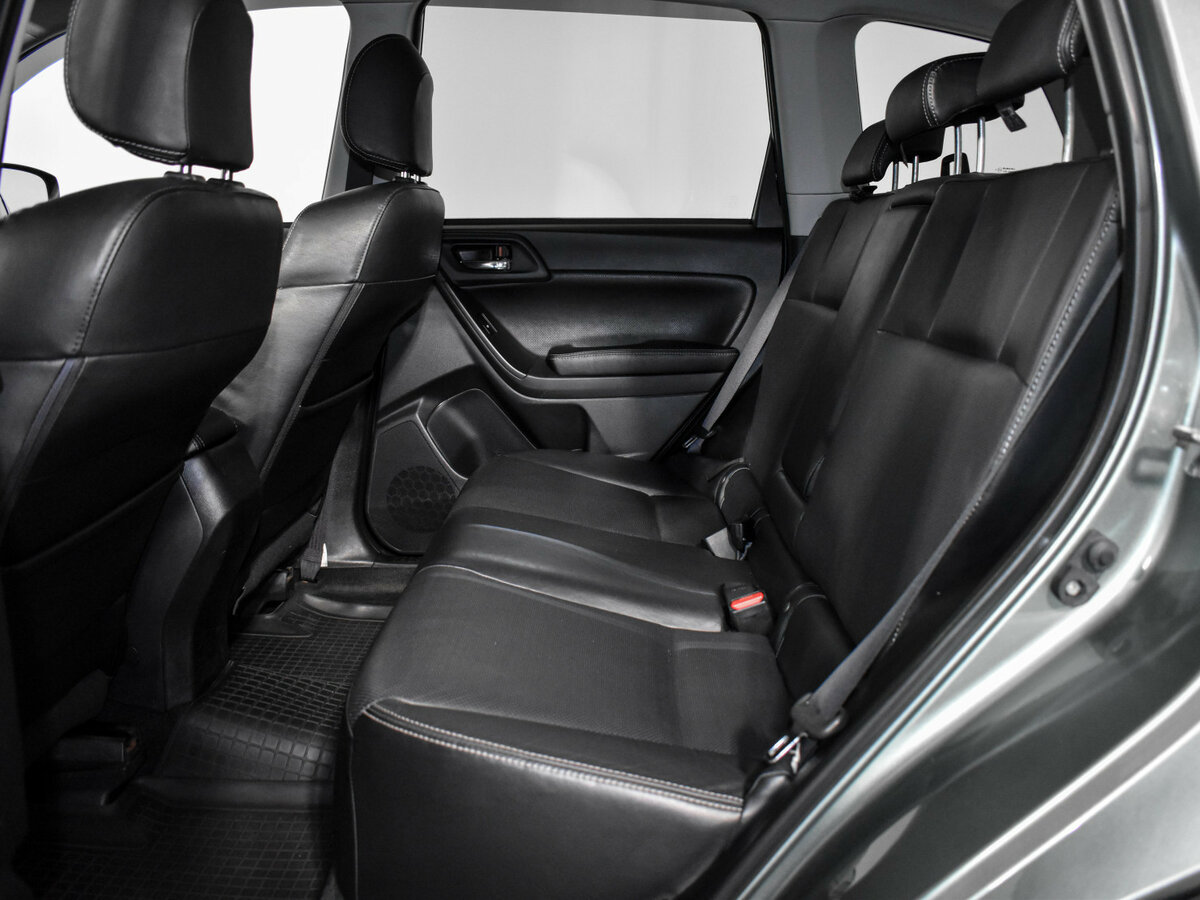 Subaru Forester с пробегом — 2014 год. Фото: #17
