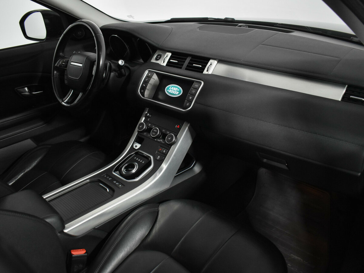 Land Rover Range Rover Evoque с пробегом — 2017 год. Фото: #9