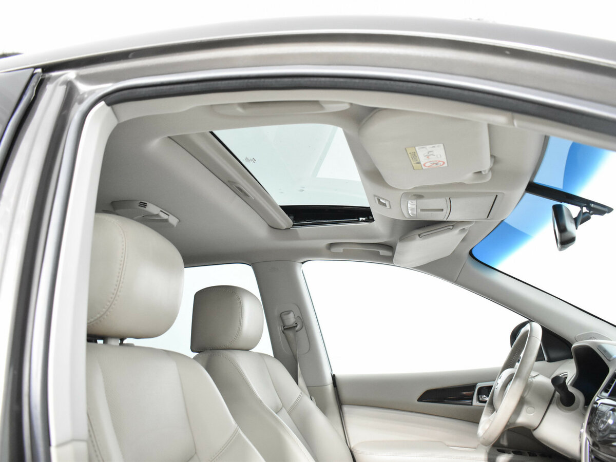 Nissan Pathfinder с пробегом — 2014 год. Фото: #14