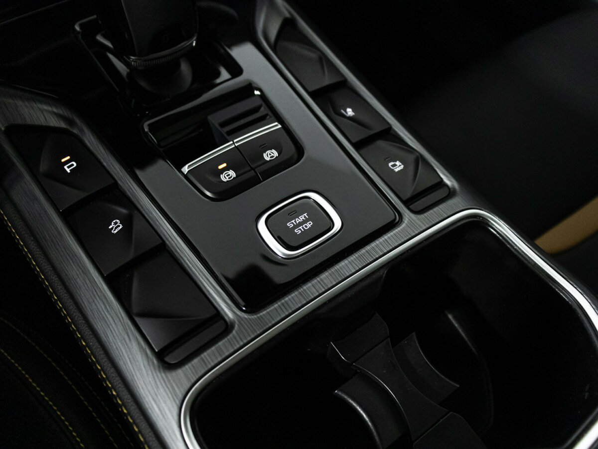 FAW Bestune T77 с пробегом — 2024 год. Фото: #18