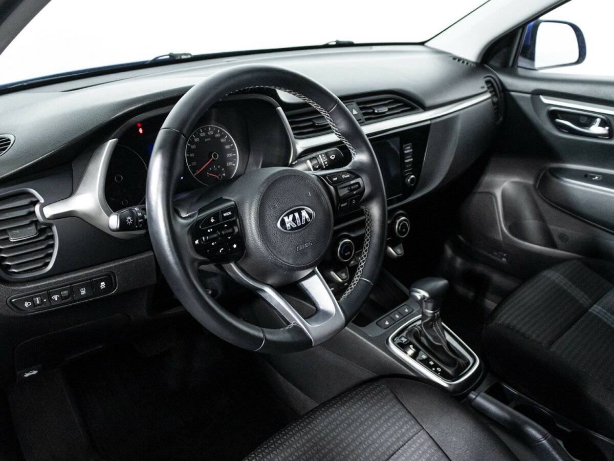 Kia Rio с пробегом — 2020 год. Фото: #11