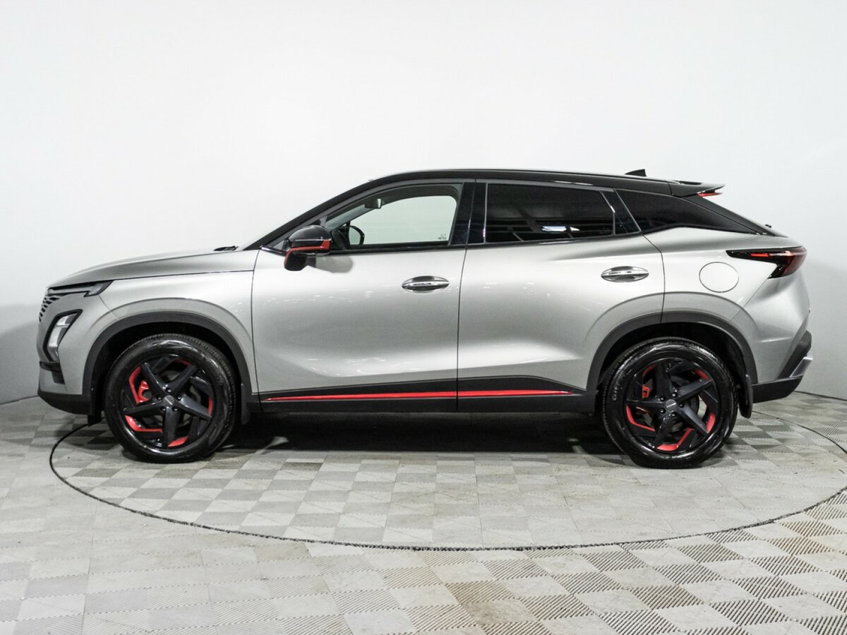 OMODA C5 с пробегом — 2023 год. Фото: #7