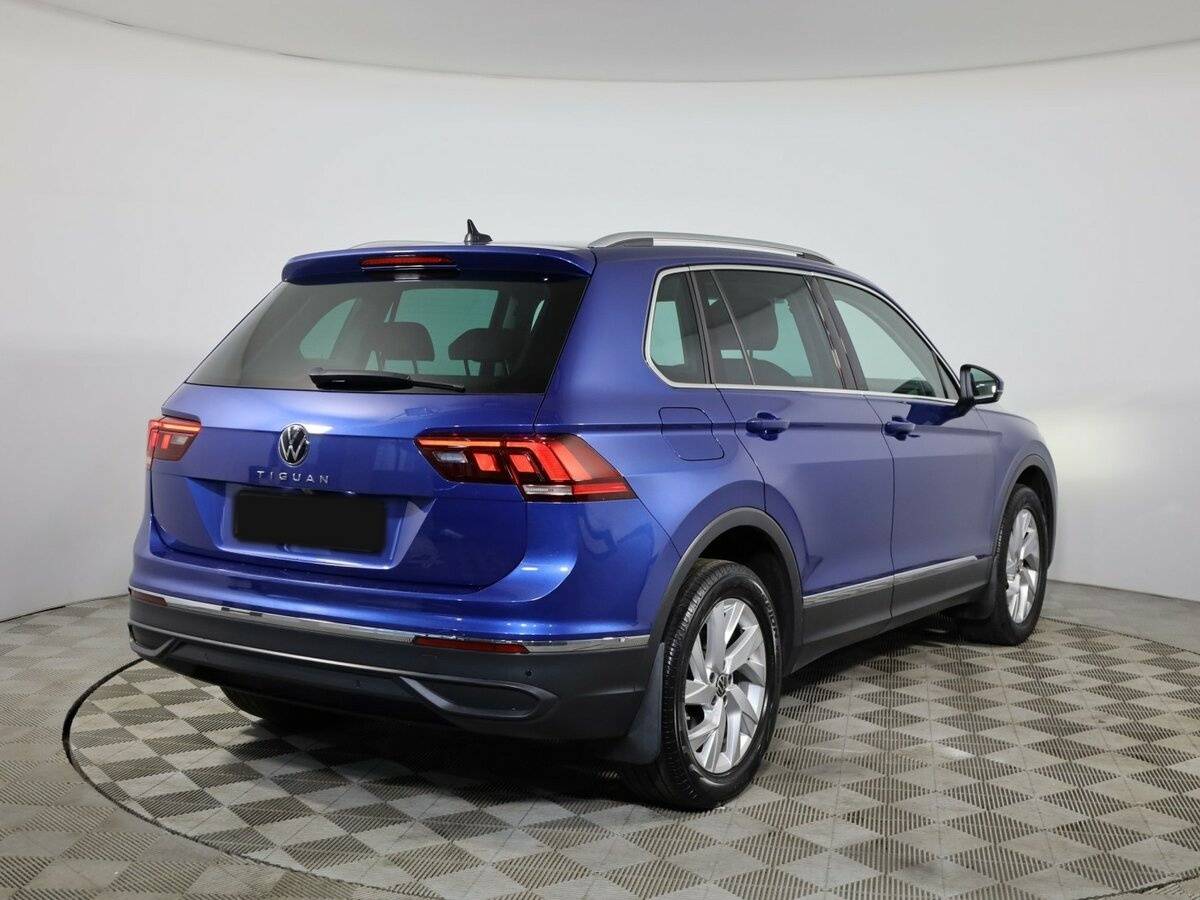Volkswagen Tiguan с пробегом — 2021 год. Фото: #4