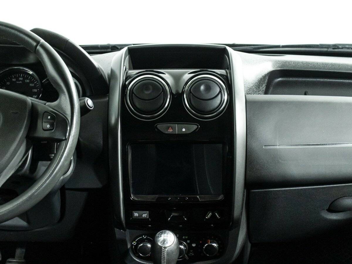 Renault Duster с пробегом — 2018 год. Фото: #13