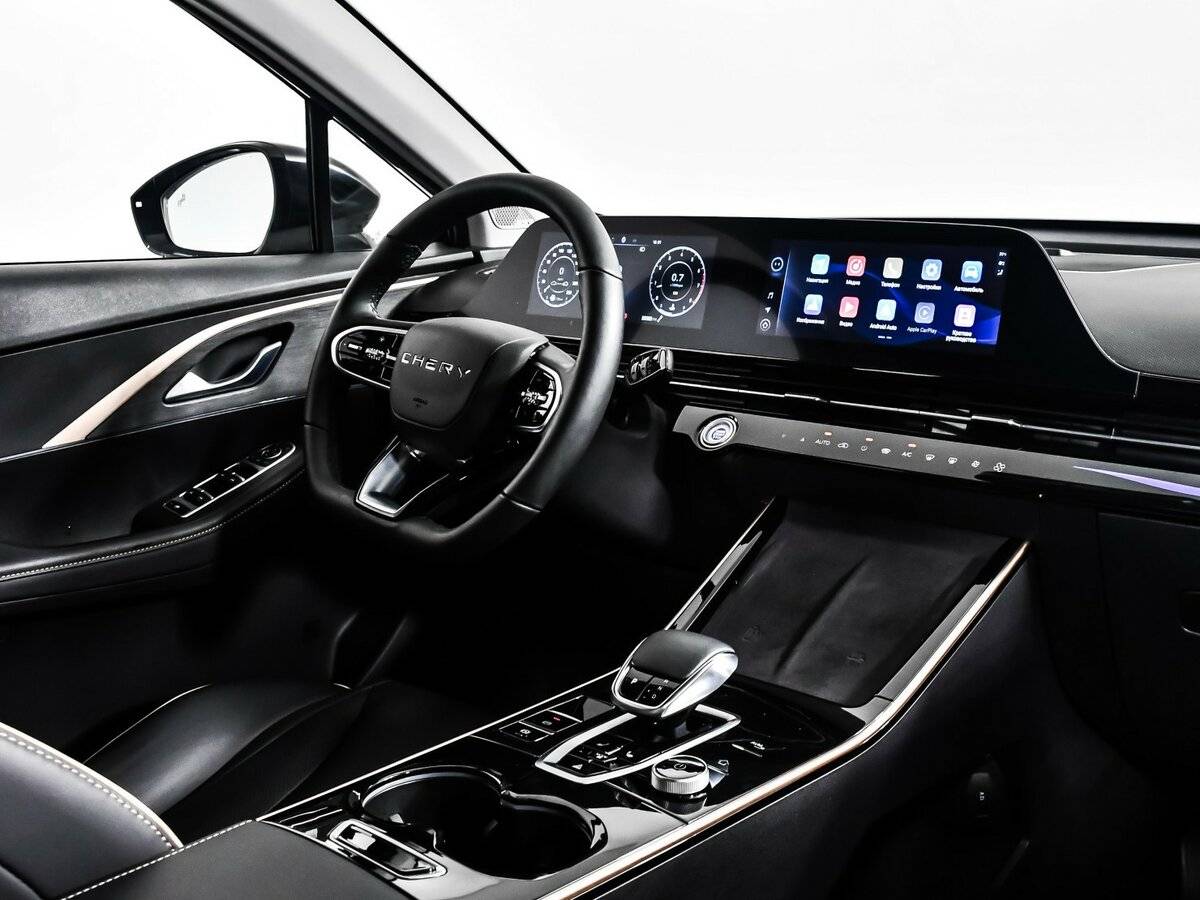 OMODA C5 с пробегом — 2023 год. Фото: #10