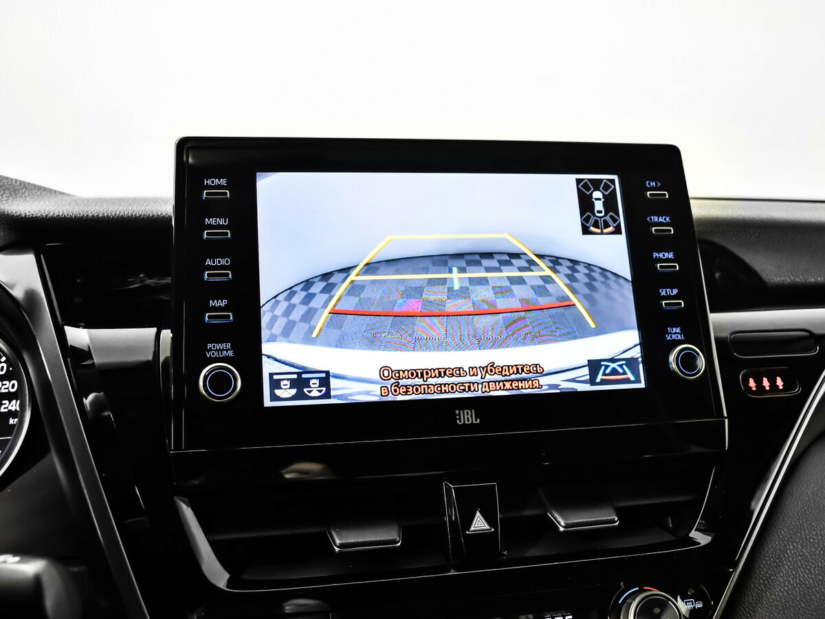 Toyota Camry с пробегом — 2021 год. Фото: #16