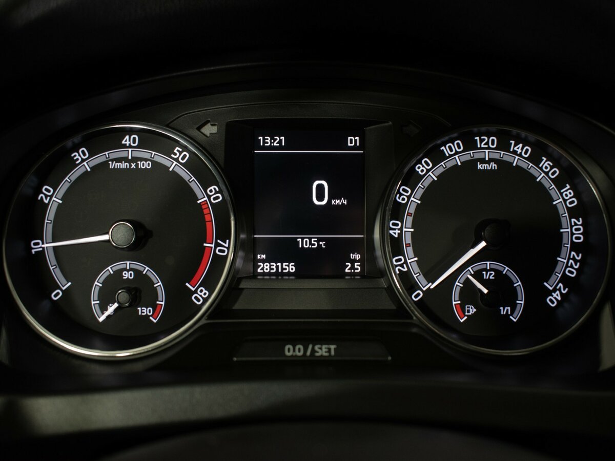 Skoda Rapid с пробегом — 2019 год. Фото: #11