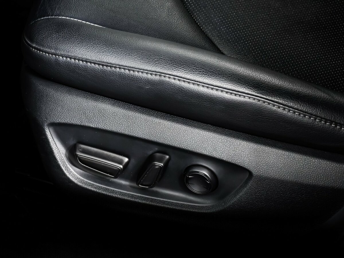 Toyota Camry с пробегом — 2021 год. Фото: #13