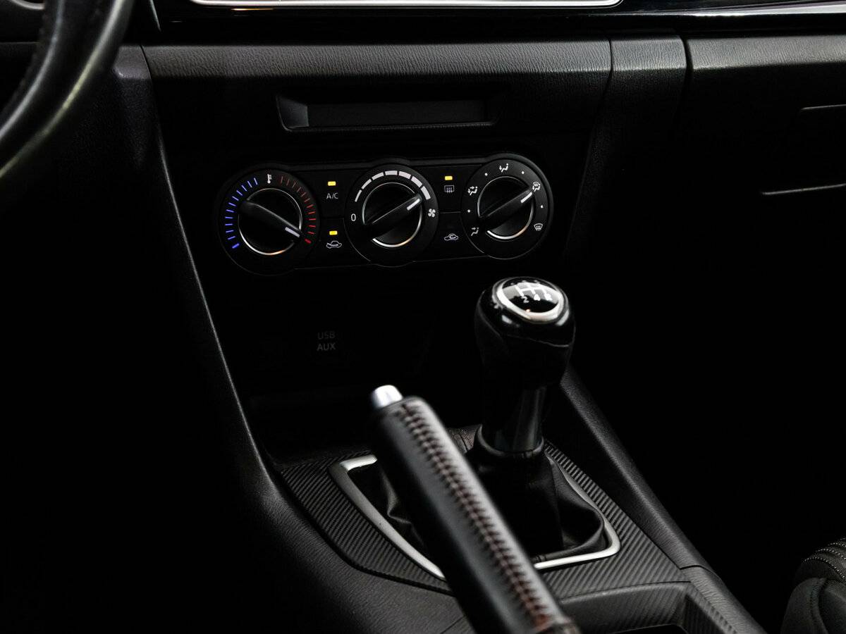 Mazda 3 с пробегом — 2013 год. Фото: #8