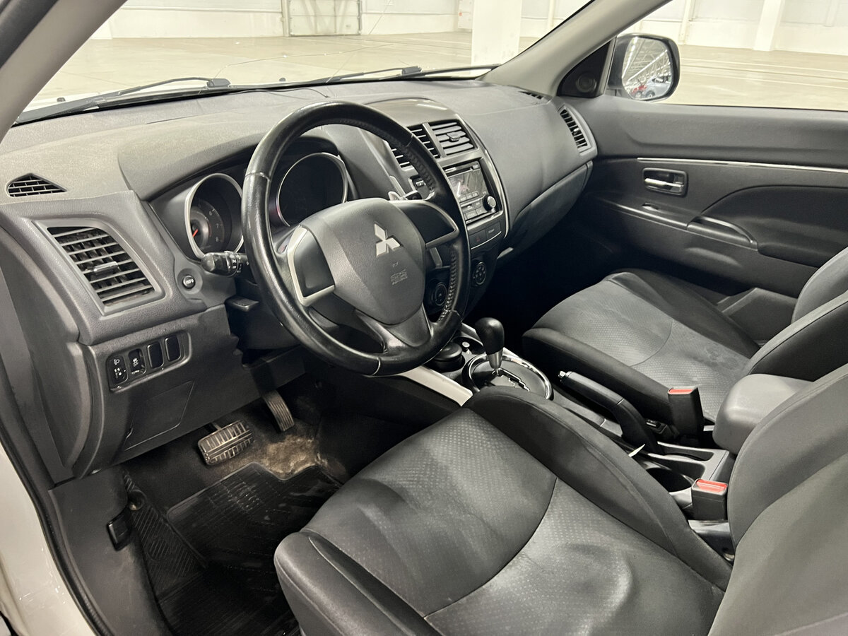Mitsubishi ASX с пробегом — 2012 год. Фото: #15
