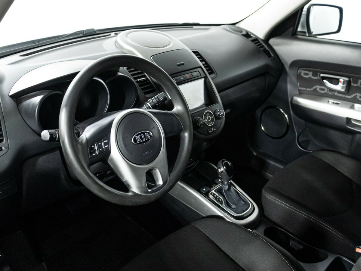 Kia Soul с пробегом — 2013 год. Фото: #10