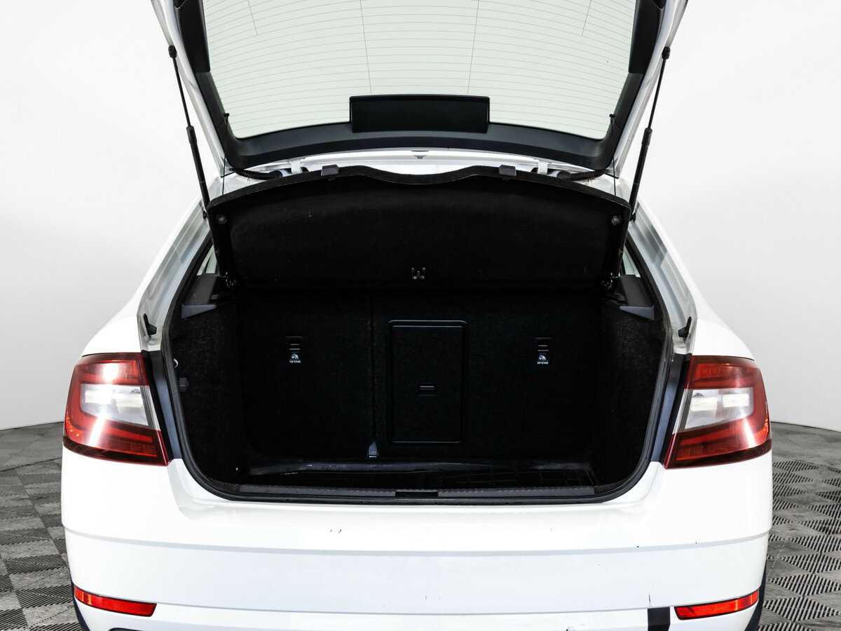 Skoda Octavia с пробегом — 2017 год. Фото: #13