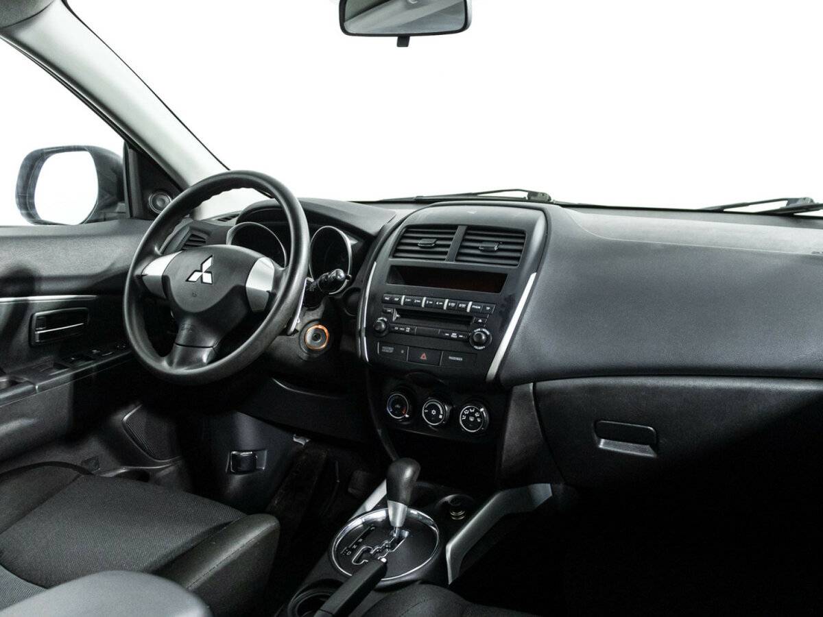 Mitsubishi ASX с пробегом — 2012 год. Фото: #8