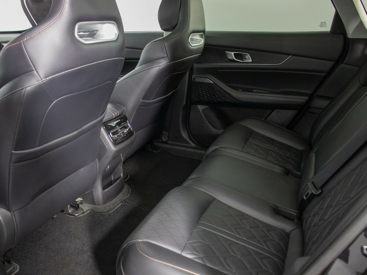 Changan UNI-K с пробегом — 2021 год. Фото: #10