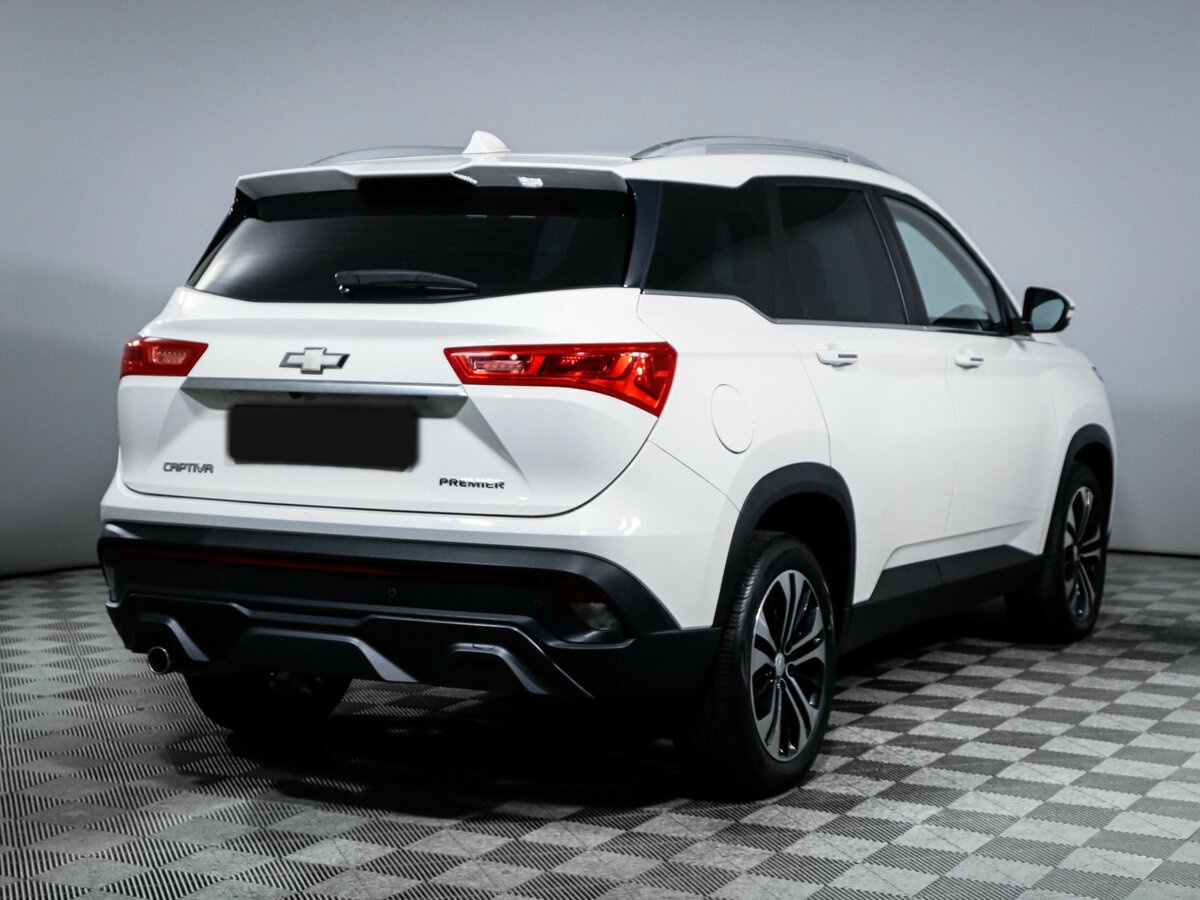 Chevrolet Captiva с пробегом — 2022 год. Фото: #4