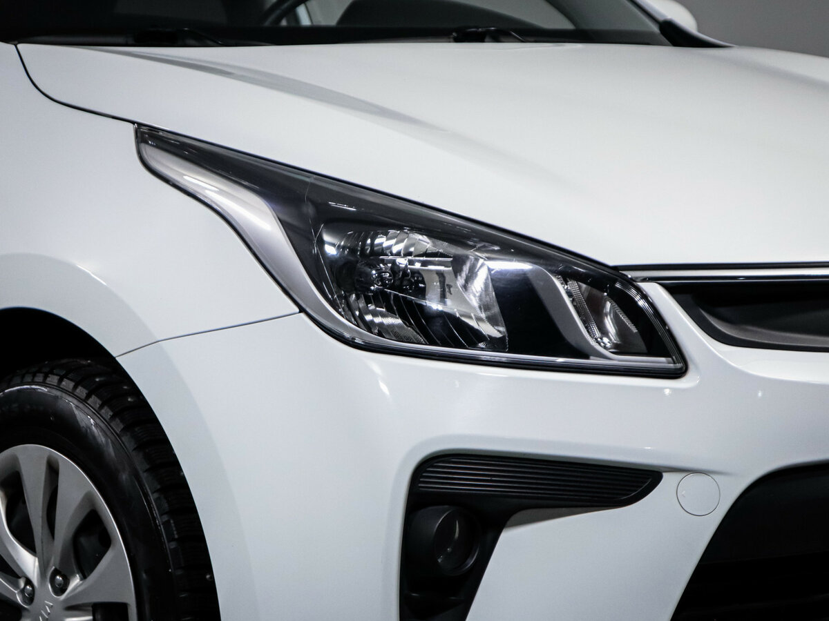 Kia Rio с пробегом — 2018 год. Фото: #13