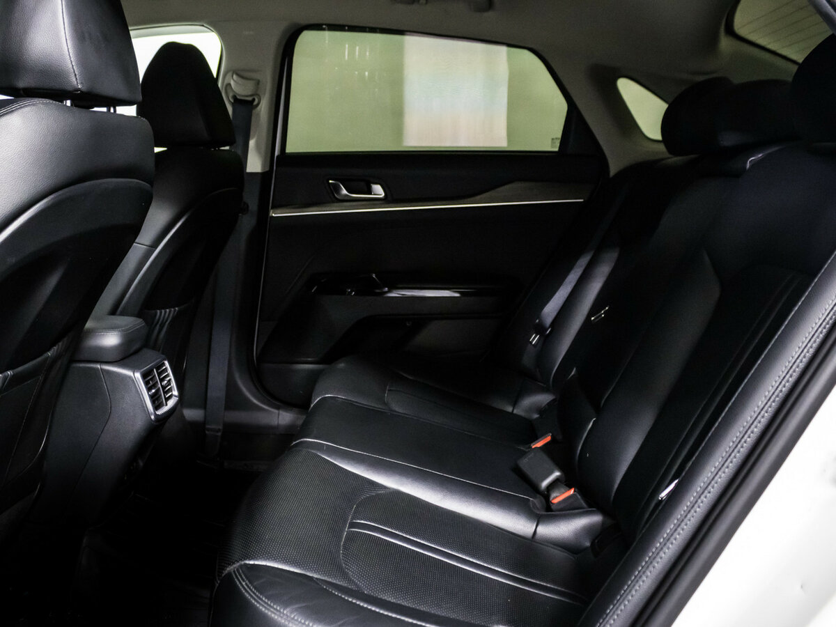 Kia K5 с пробегом — 2021 год. Фото: #16