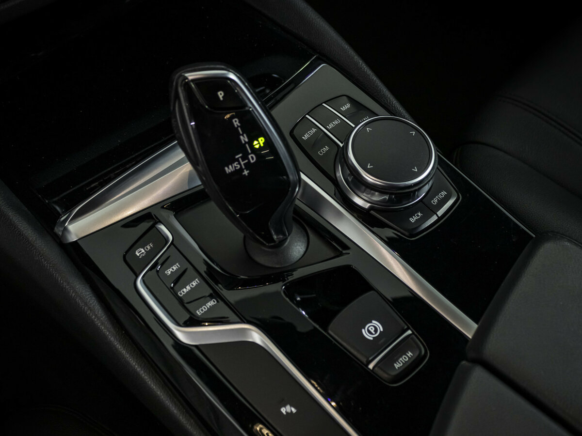 BMW 5 серии с пробегом — 2017 год. Фото: #13