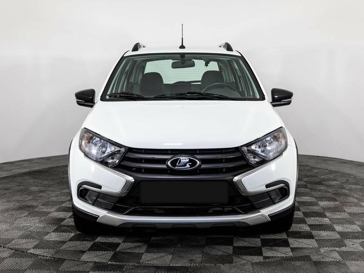 Lada (ВАЗ) Granta с пробегом — 2023 год. Фото: #1