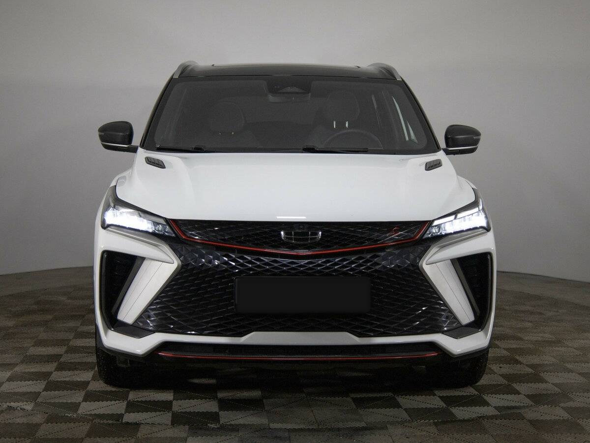 Geely Coolray с пробегом — 2023 год. Фото: #1