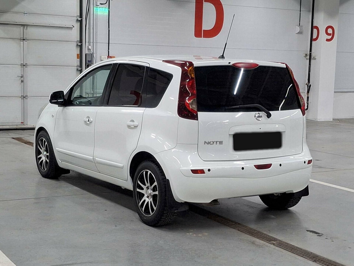 Nissan Note с пробегом — 2012 год. Фото: #6